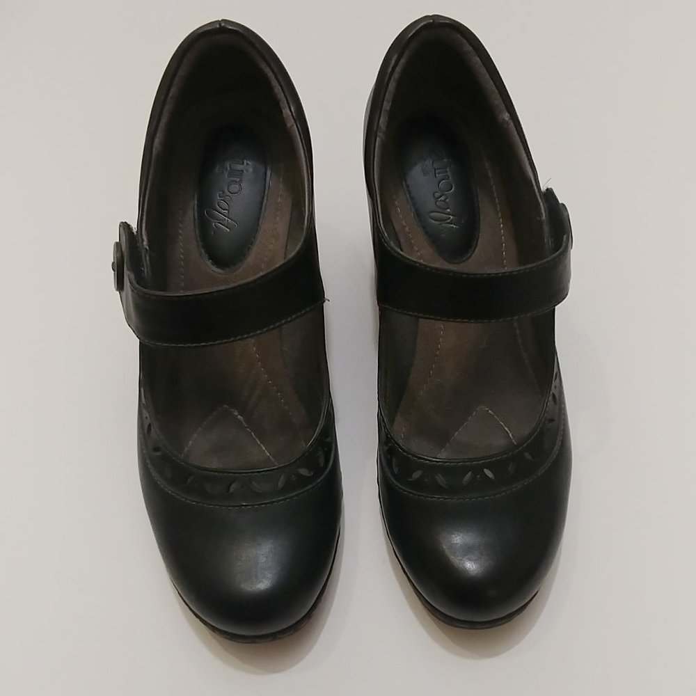 Eurosoft By Sofft Heels Womens  8M Tanis Mary Jane Pump Black Leather Casual